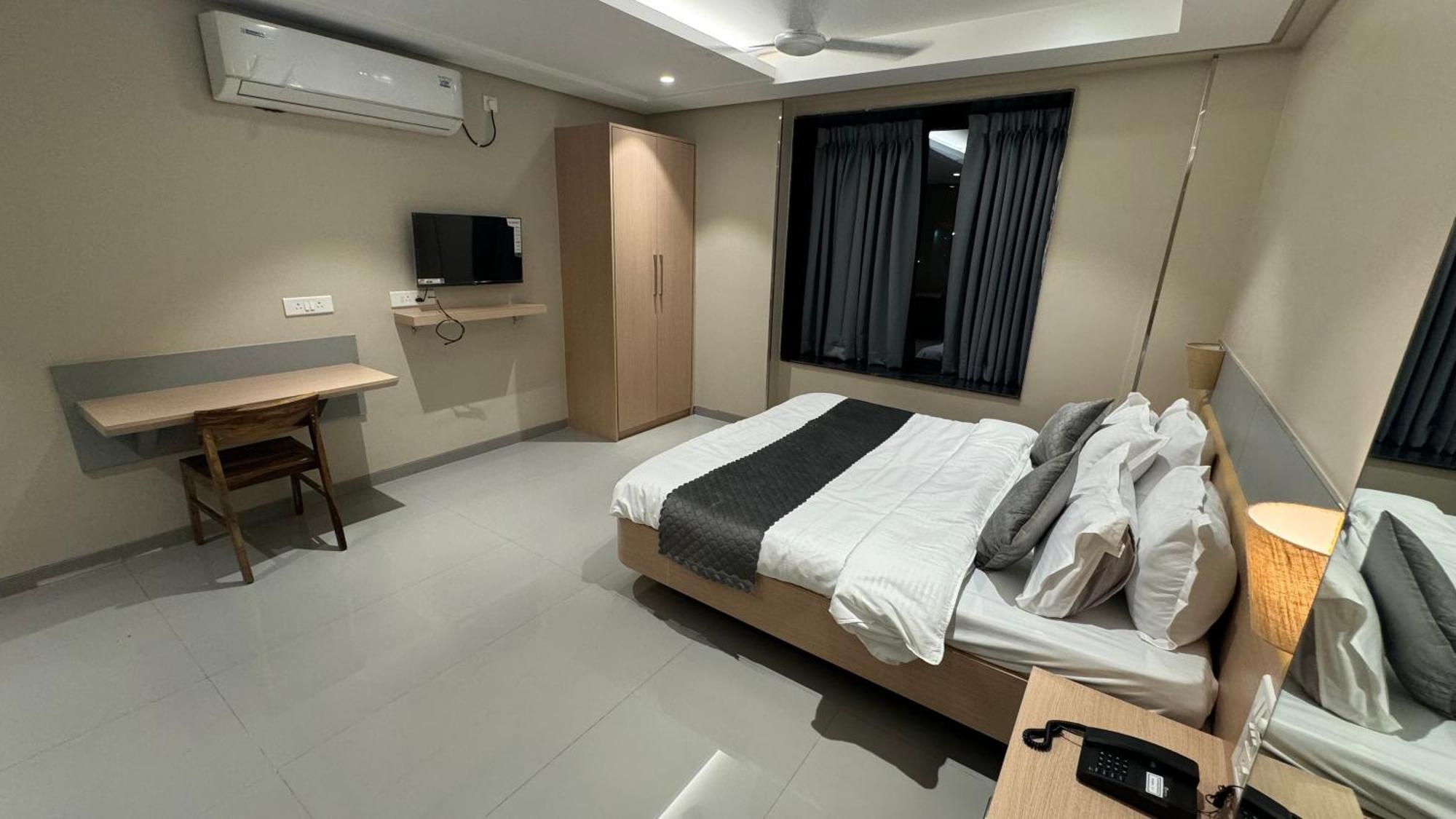 The Pavilion Park Resort Malegaon Dış mekan fotoğraf