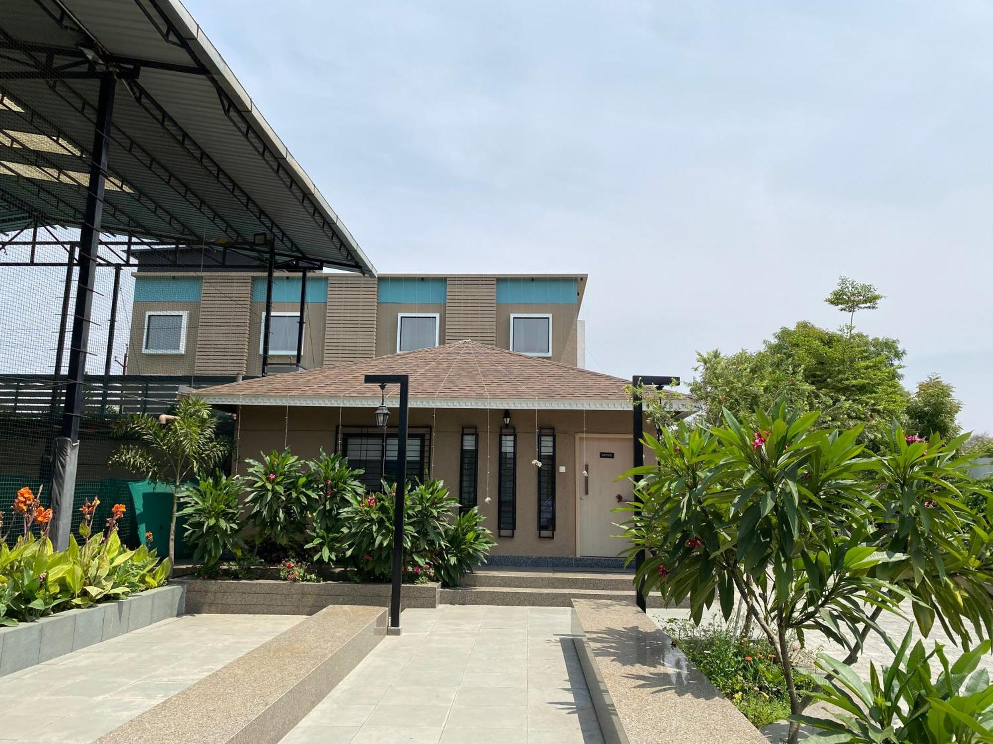 The Pavilion Park Resort Malegaon Dış mekan fotoğraf